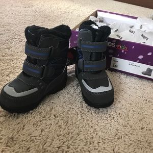 Totes Kids toddler winter boots